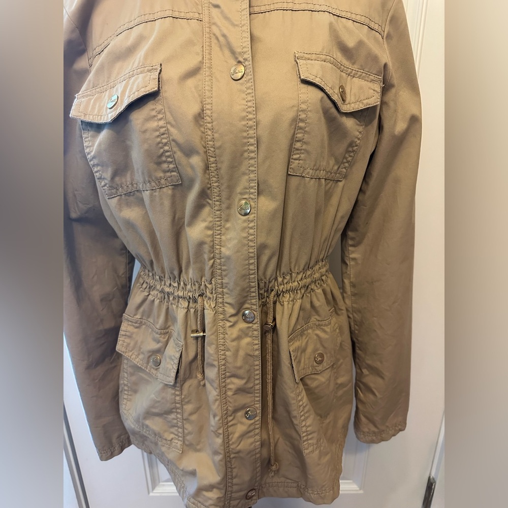 Vintage Guess Beige Utility Style Jacket - Picture 3 of 15